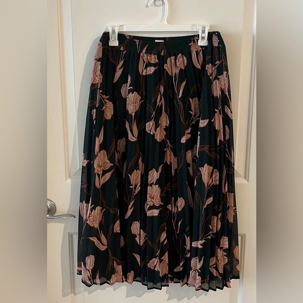 A New Day pleated midi skirt.